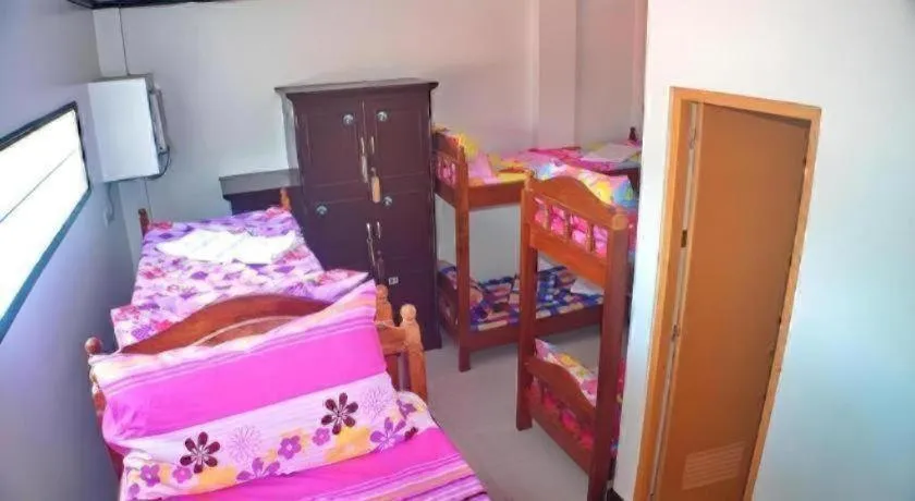 Bed in Mayon Backpackers Hostel