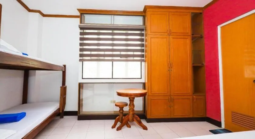 Bed in Mayon Backpackers Hostel