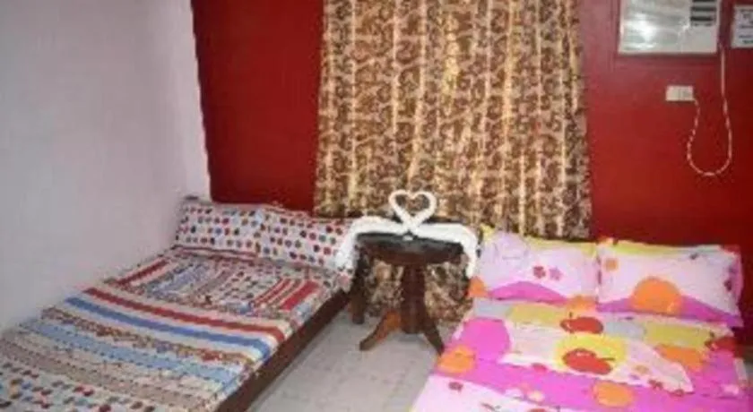 Bed in Mayon Backpackers Hostel