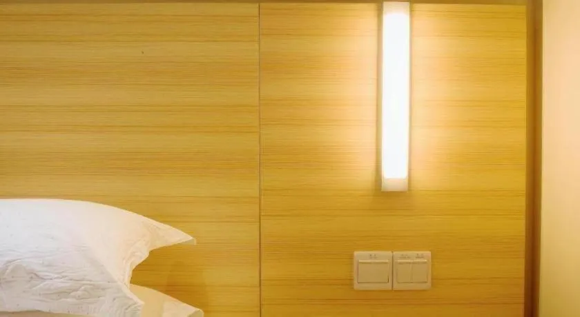 Bed in City Comfort Inn Hechi Nandan