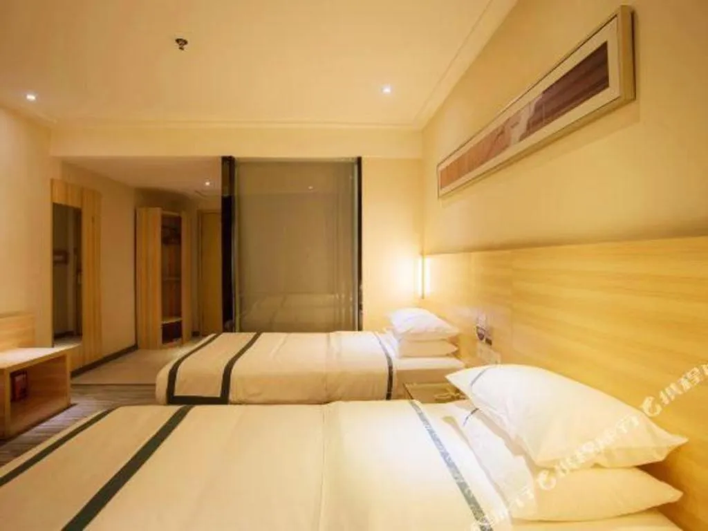 Bed in City Comfort Inn Hechi Nandan