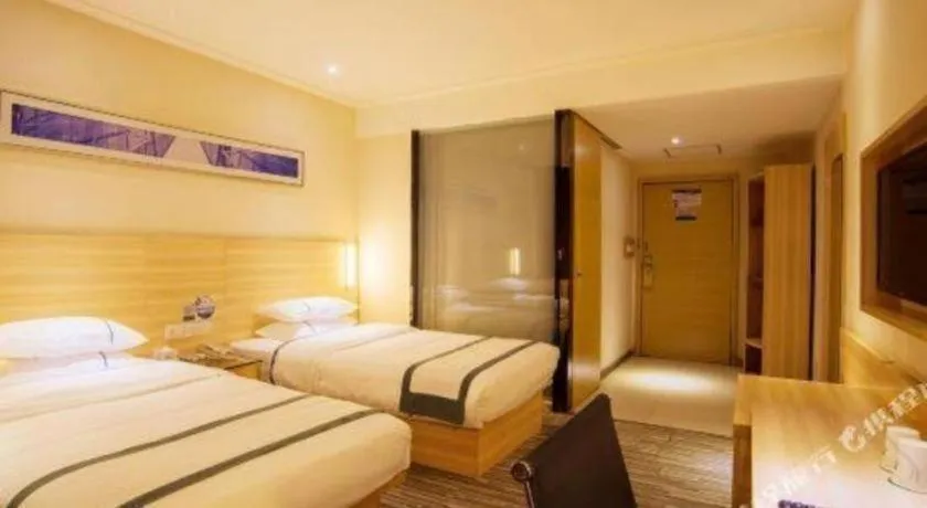 Bed in City Comfort Inn Hechi Nandan