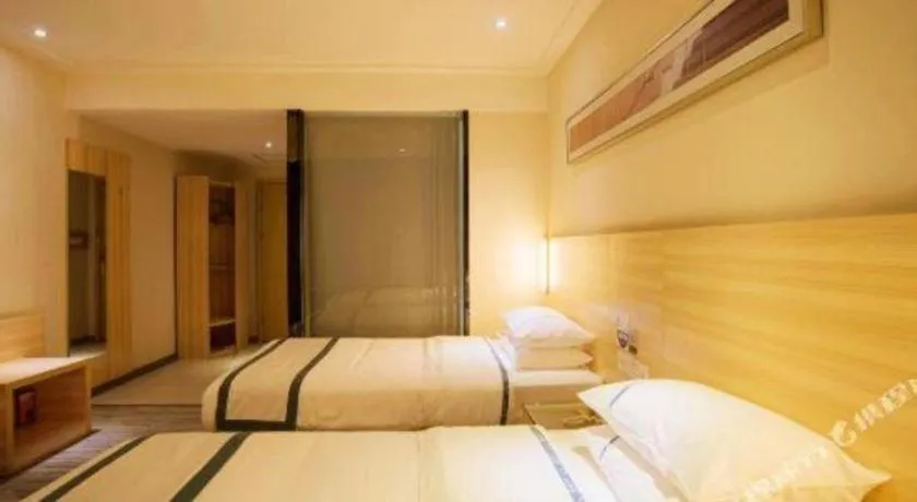 Bed in City Comfort Inn Hechi Nandan