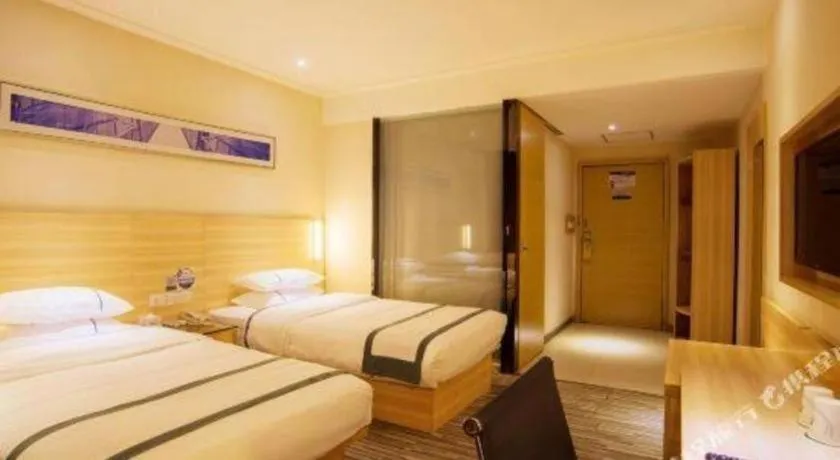 Bed in City Comfort Inn Hechi Nandan