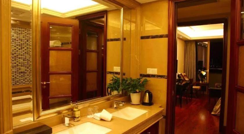 Hangzhou Lingtao Pavilion Hotel