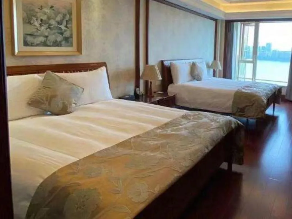 Bed in Hangzhou Lingtao Pavilion Hotel