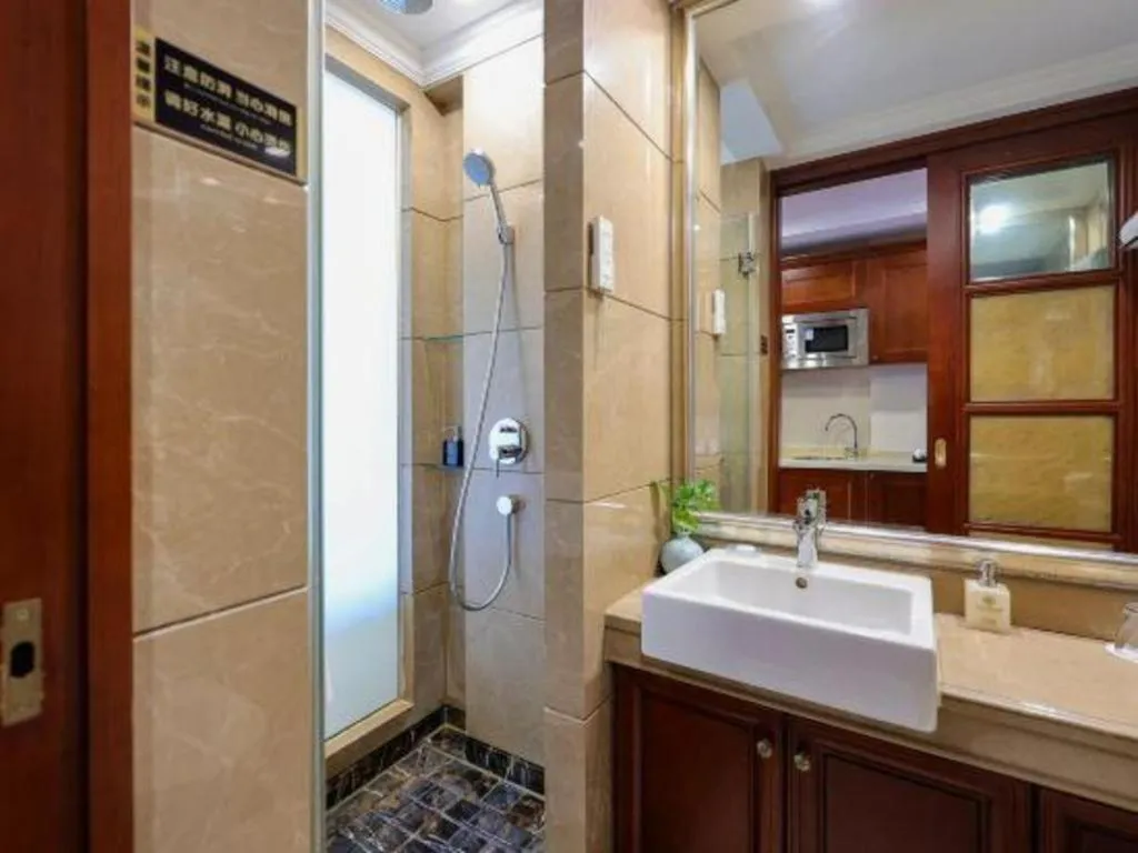 Hangzhou Lingtao Pavilion Hotel