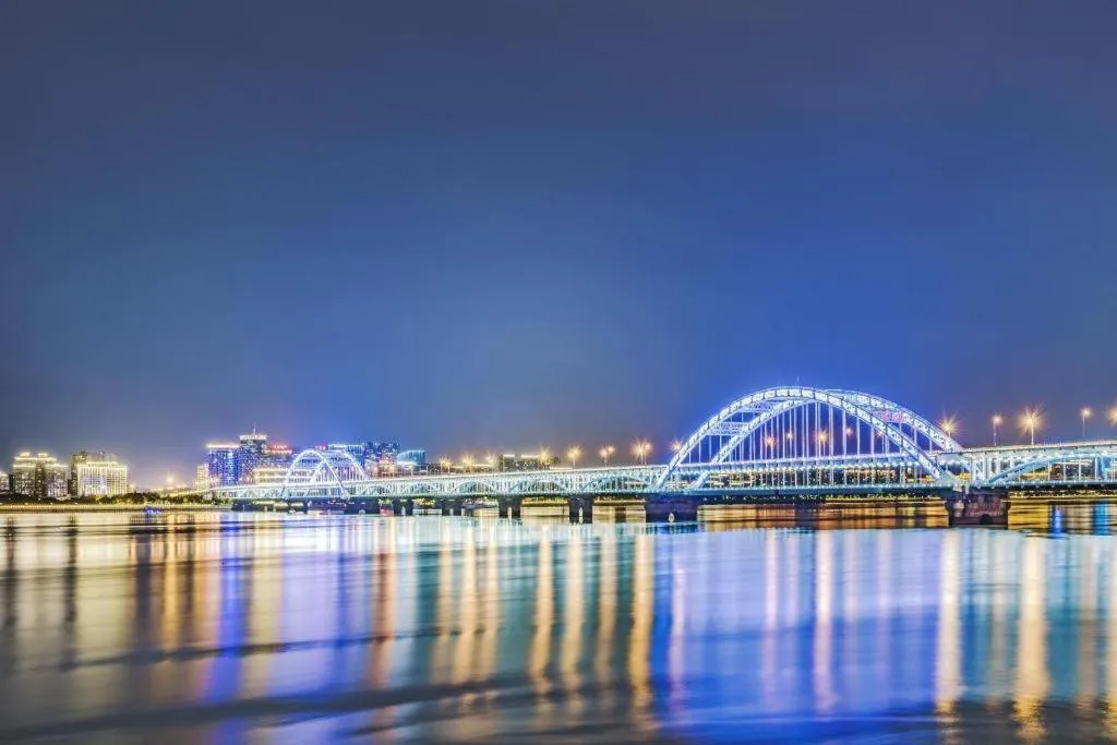 Hangzhou Lingtao Pavilion Hotel