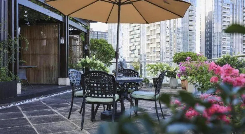 Hangzhou Lingtao Pavilion Hotel