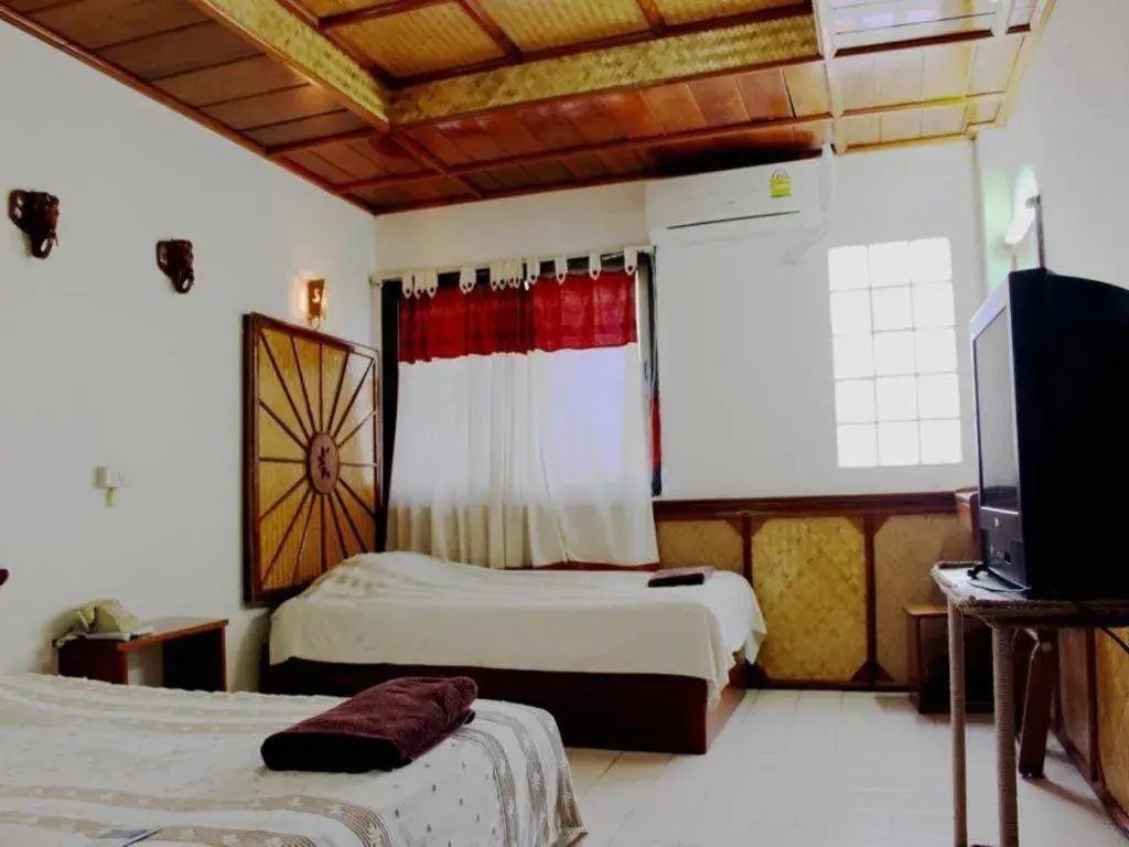 Bed in Panorama Hotel Bed in Panorama Hotel