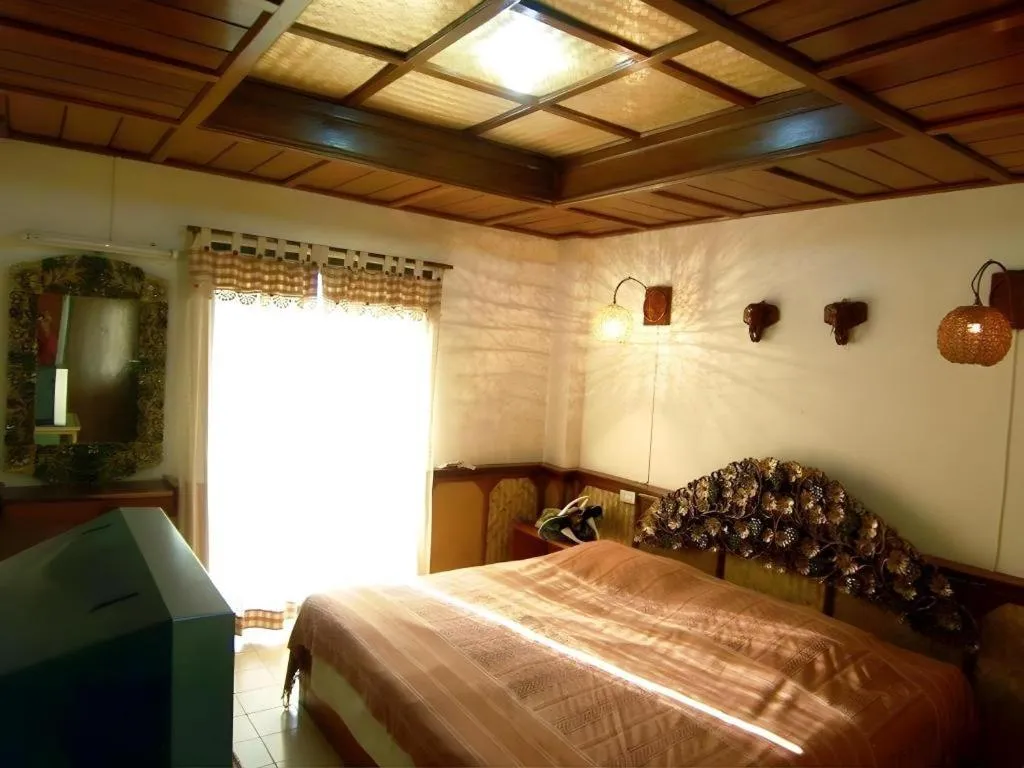 Bed in Panorama Hotel