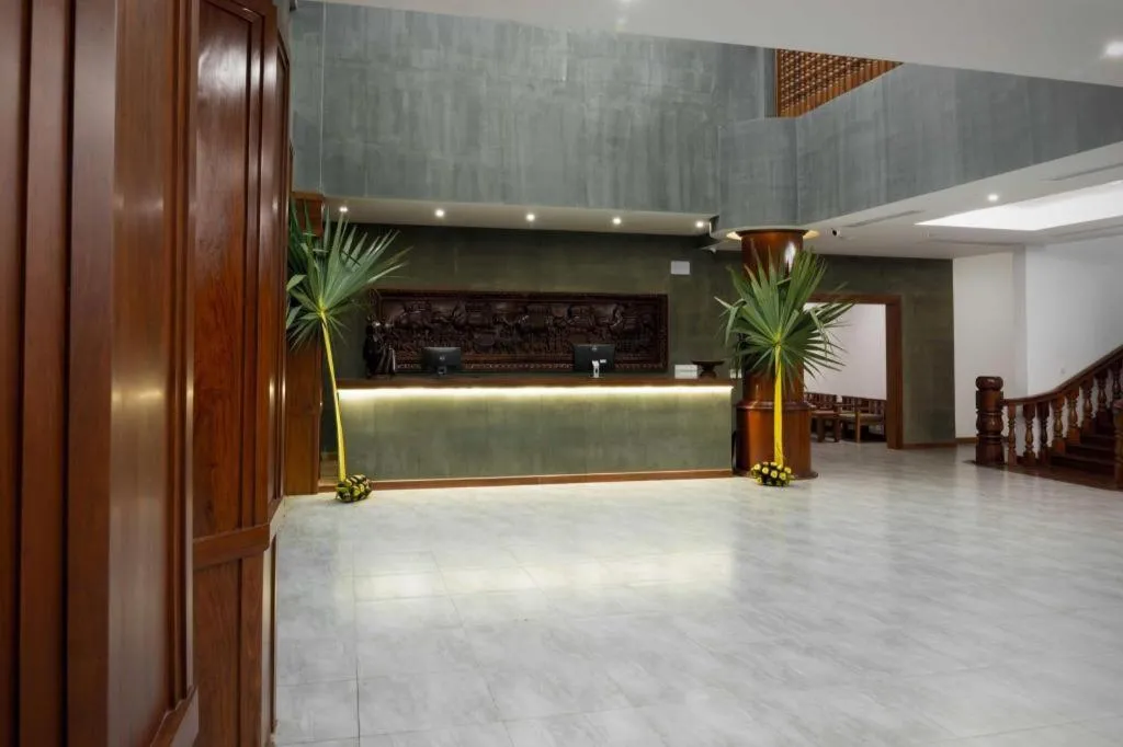 The Palm Hotel