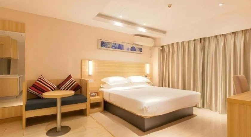 Bed in City Comfort Inn Wuhan Hankou Railway Station West Square