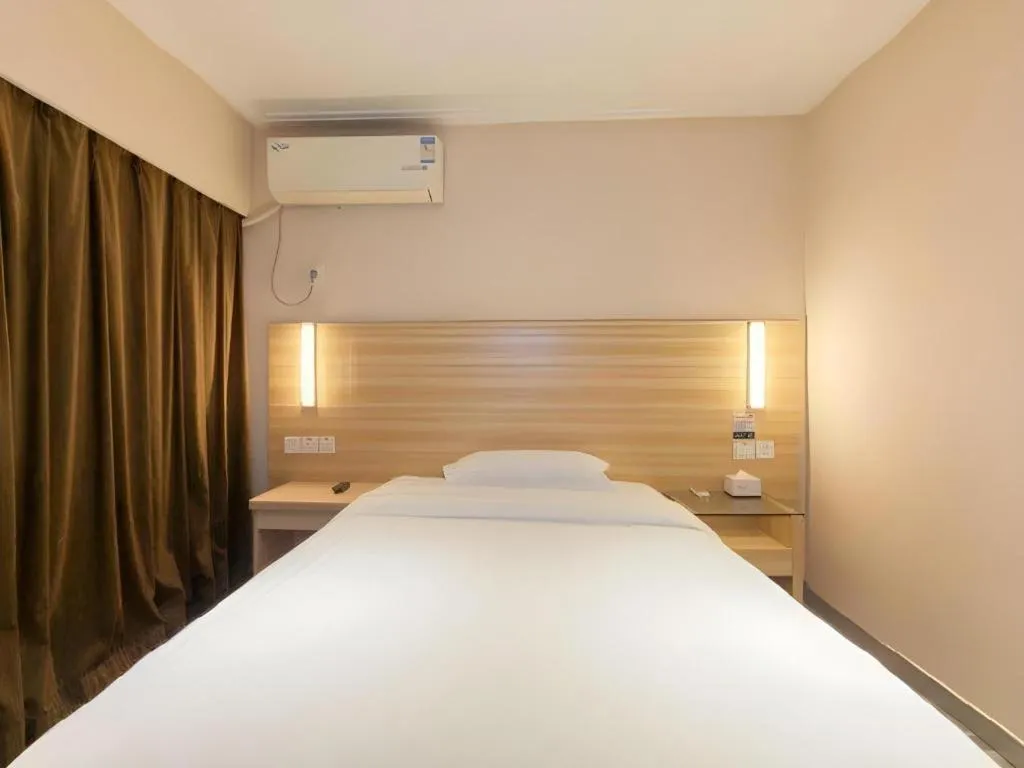 Bed in City Comfort Inn Wuhan Hankou Railway Station West Square