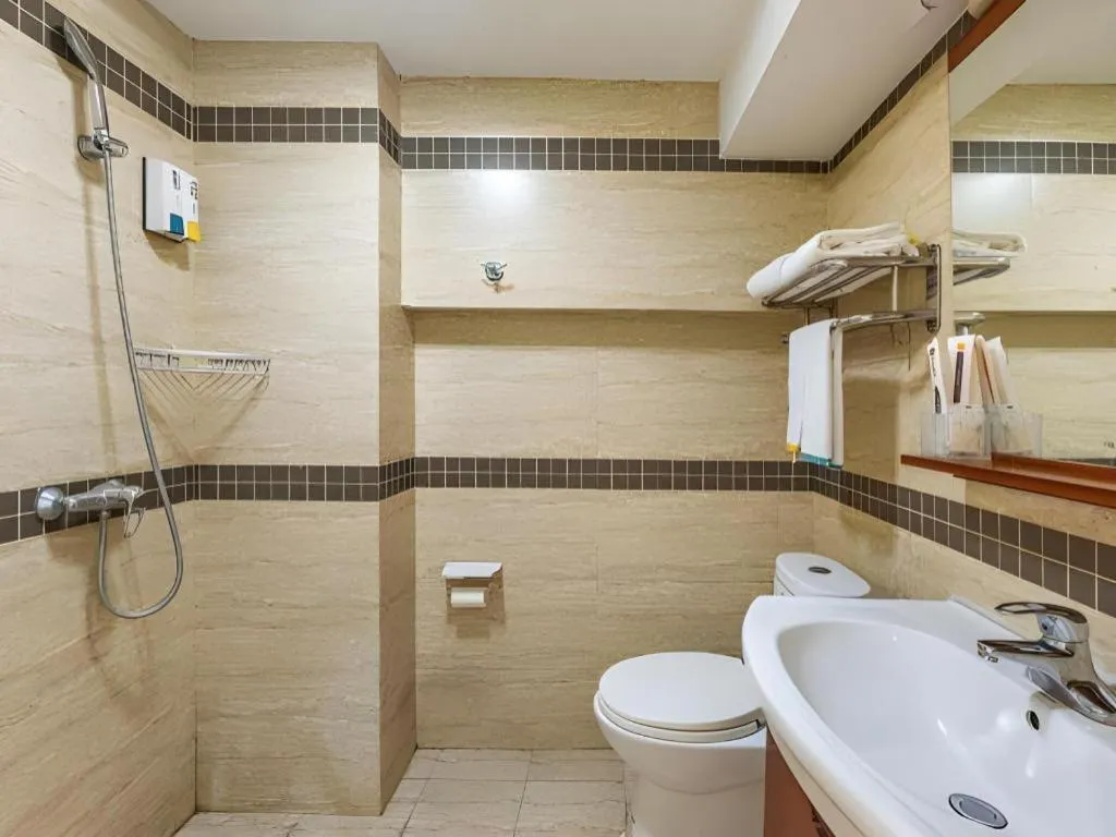 City Comfort Inn Wuhan Hankou Railway Station West Square