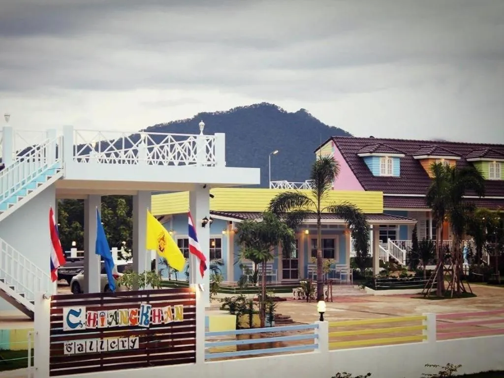 Chiangkhan Gallery Resort