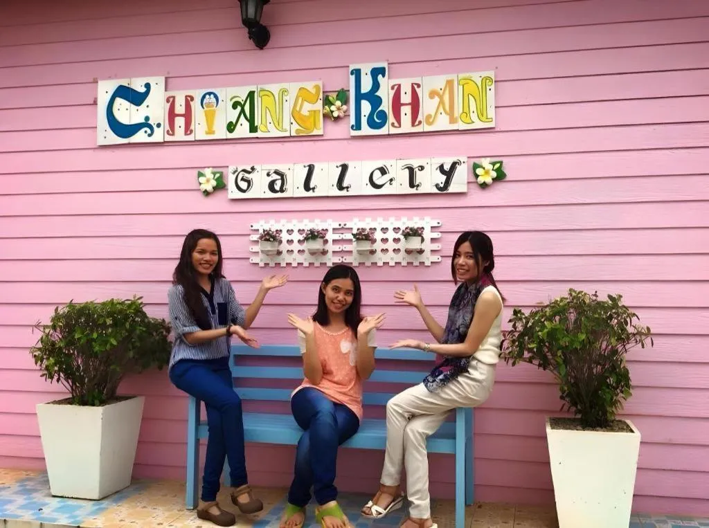 Chiangkhan Gallery Resort