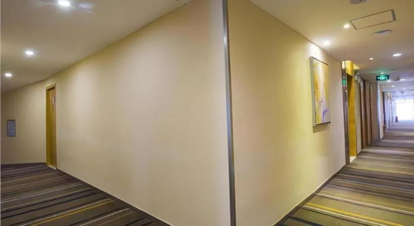 City Comfort Inn Dongxing National Trade Port