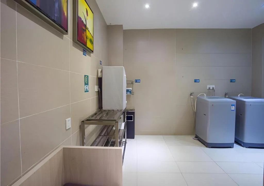 City Comfort Inn Dongxing National Trade Port