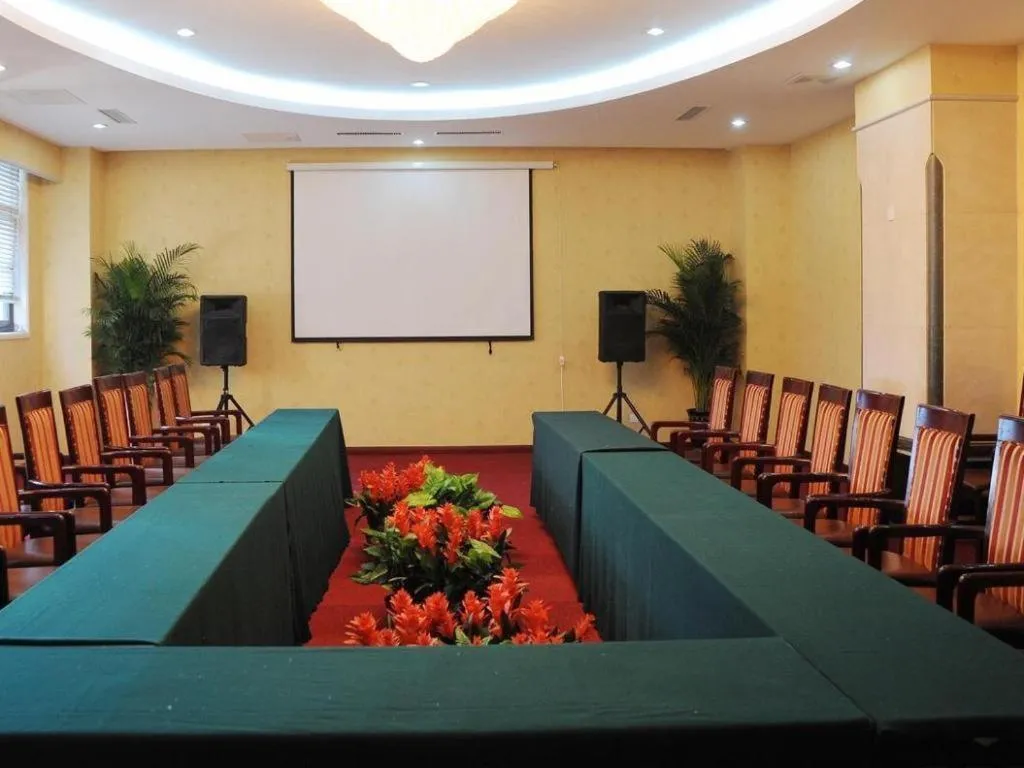 James Joyce Coffetel Qinhuangdao Taiyangcheng Wenhua Road