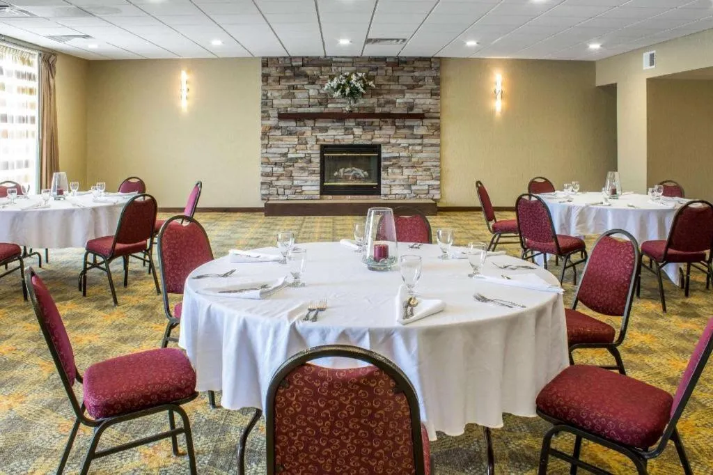 Lifestyle Inn Cedar Falls