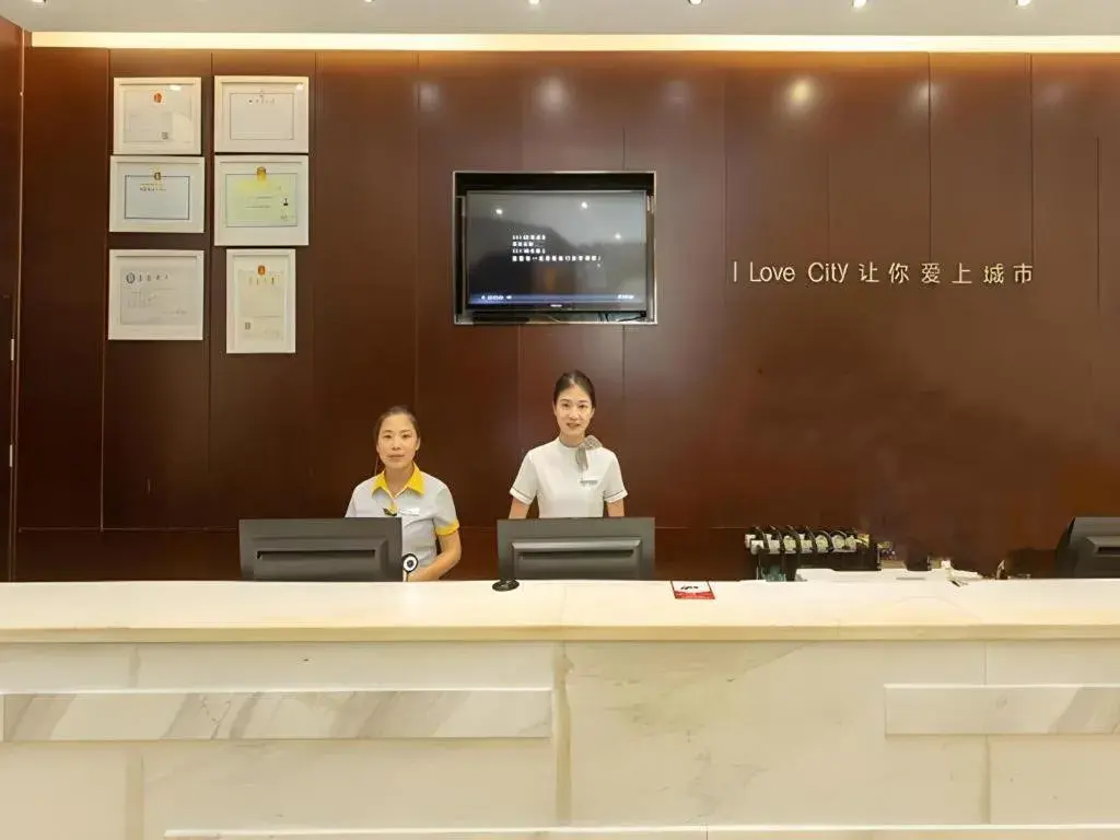 City Comfort Inn Yulin Wenhua Square Wanda Plaza City Comfort Inn Yulin Wenhua Square Wanda Plaza