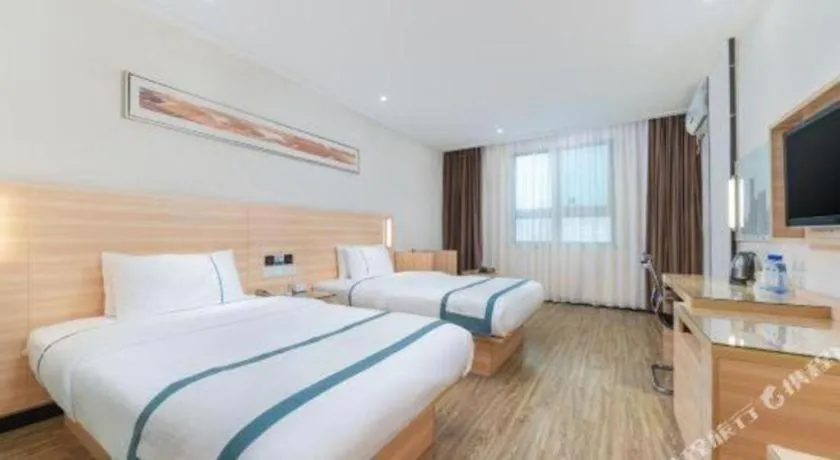 Bed in City Comfort Inn Yulin Wenhua Square Wanda Plaza