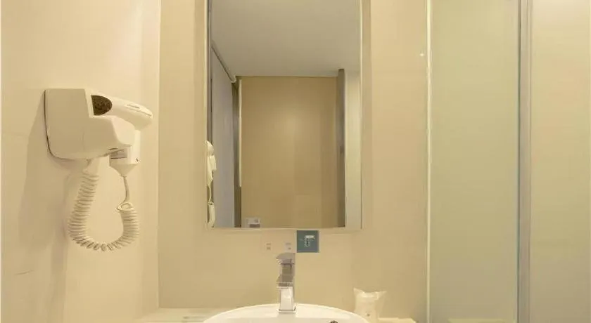 City Comfort Inn Yulin Wenhua Square Wanda Plaza