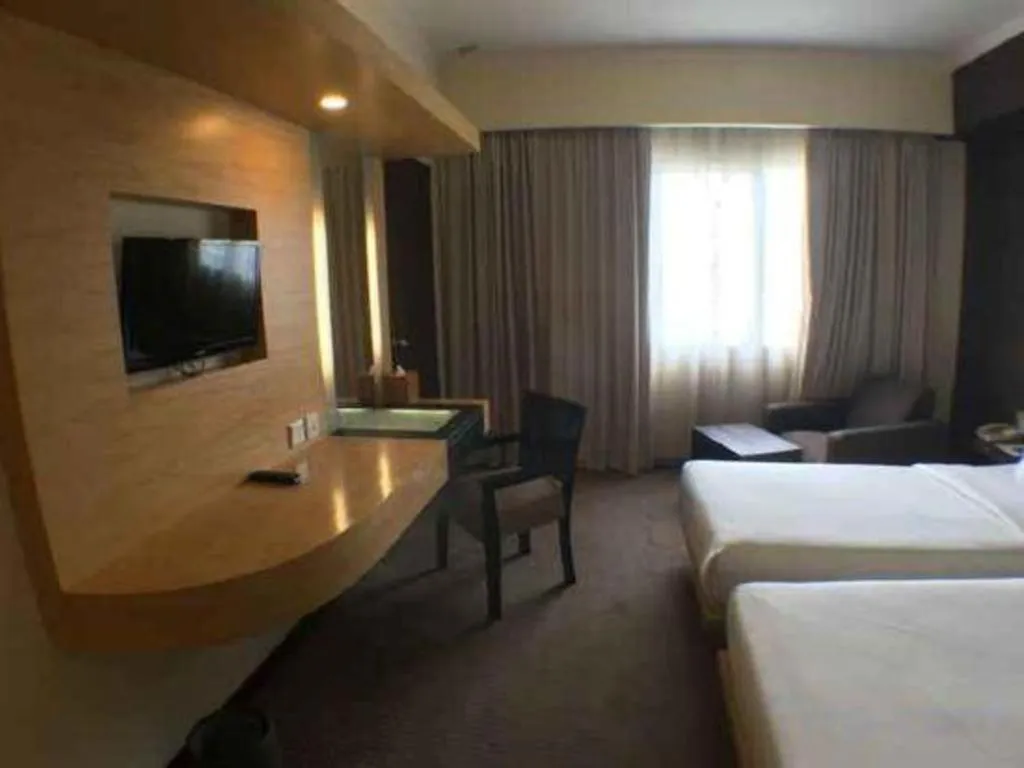 Bed in ZUZU Simpang Lima