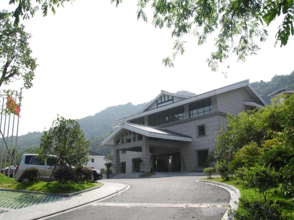 West Lake Hillview Int'L Hotel
