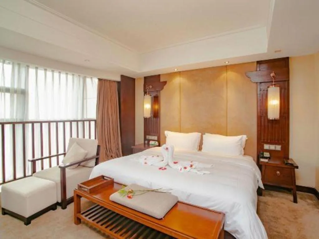 Bed in Yitel Collection Chengdu Kuanzhai Alley Chutian Junlin