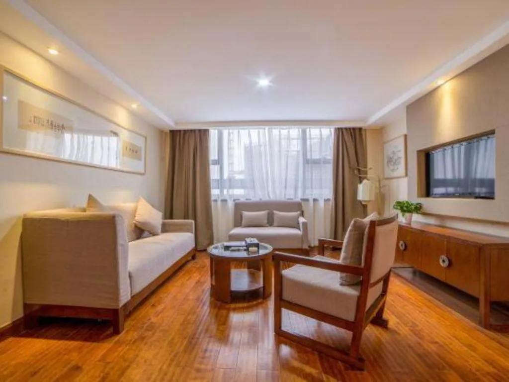 Bed in Yitel Collection Chengdu Kuanzhai Alley Chutian Junlin