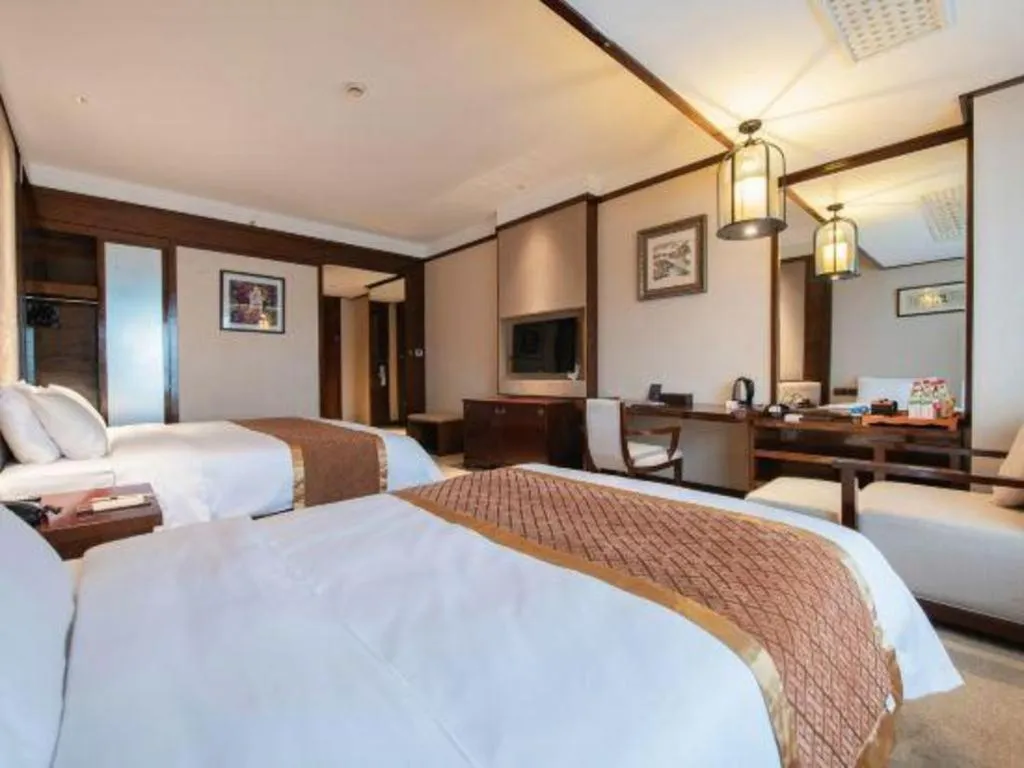 Bed in Yitel Collection Chengdu Kuanzhai Alley Chutian Junlin