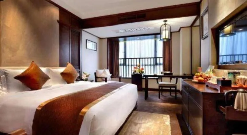 Bed in Yitel Collection Chengdu Kuanzhai Alley Chutian Junlin