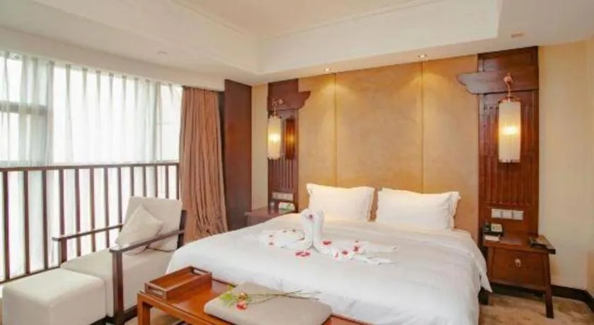 Bed in Yitel Collection Chengdu Kuanzhai Alley Chutian Junlin