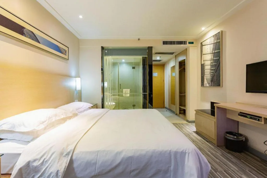 Bed in City Comfort Inn Wuhan Baibuting