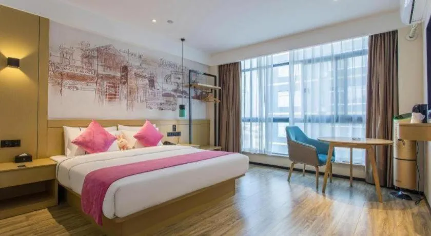 Bed in City Comfort Inn Wuhan Baibuting