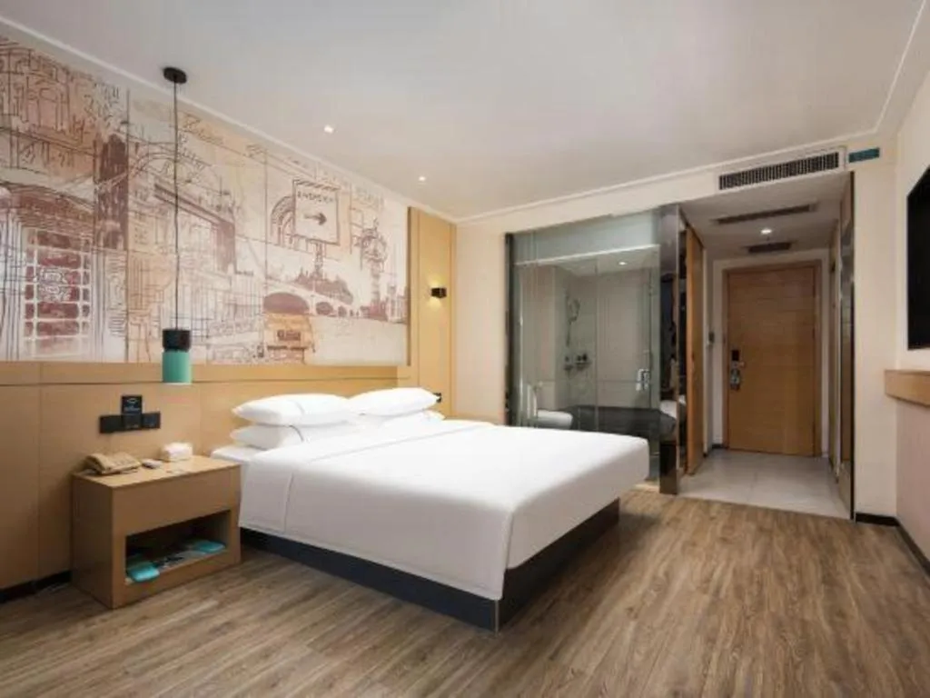 Bed in City Comfort Inn Wuhan Baibuting