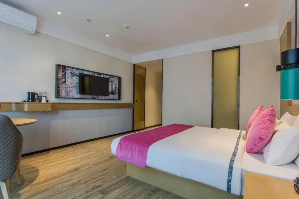 Bed in City Comfort Inn Wuhan Baibuting