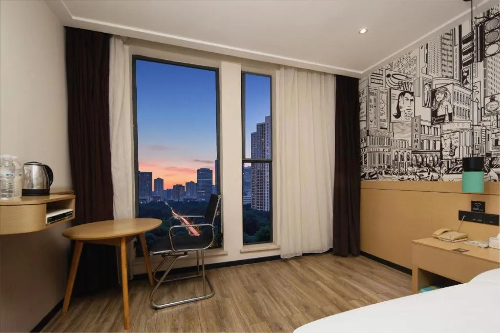 Bed in City Comfort Inn Wuhan Baibuting