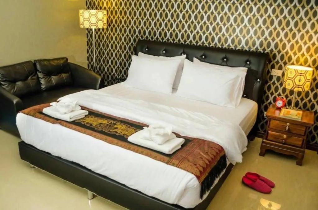 Bed in The Prince Hotel