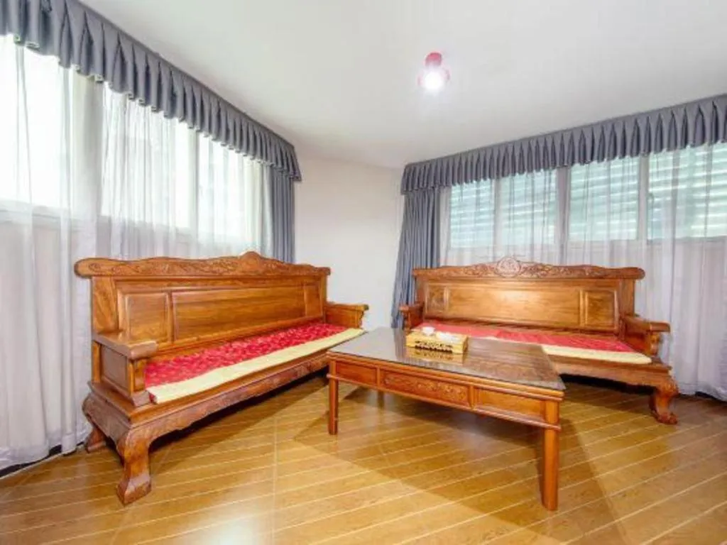 Wenxing Hotel Guangzhou Gangding Metro Station Branch