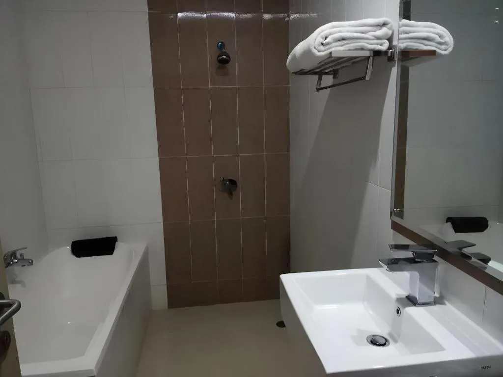 Grand Dian Hotel Slawi