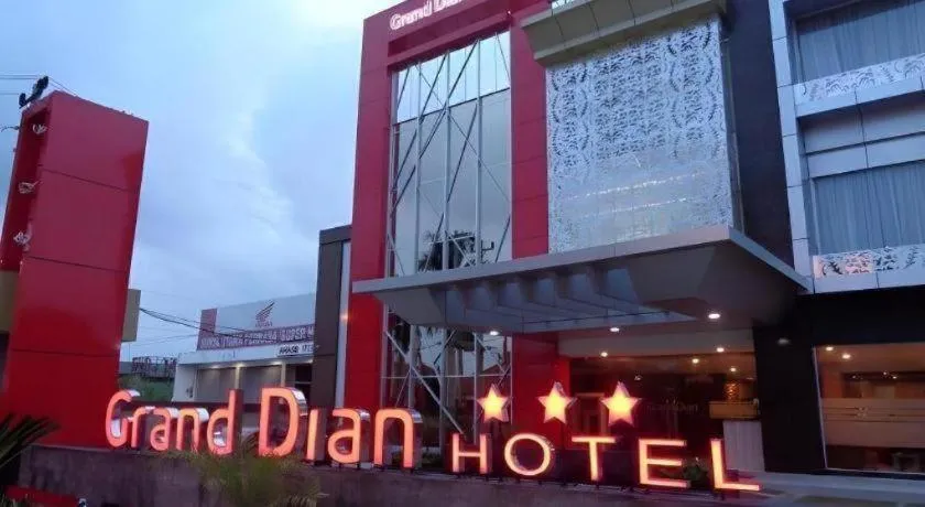 Grand Dian Hotel Slawi