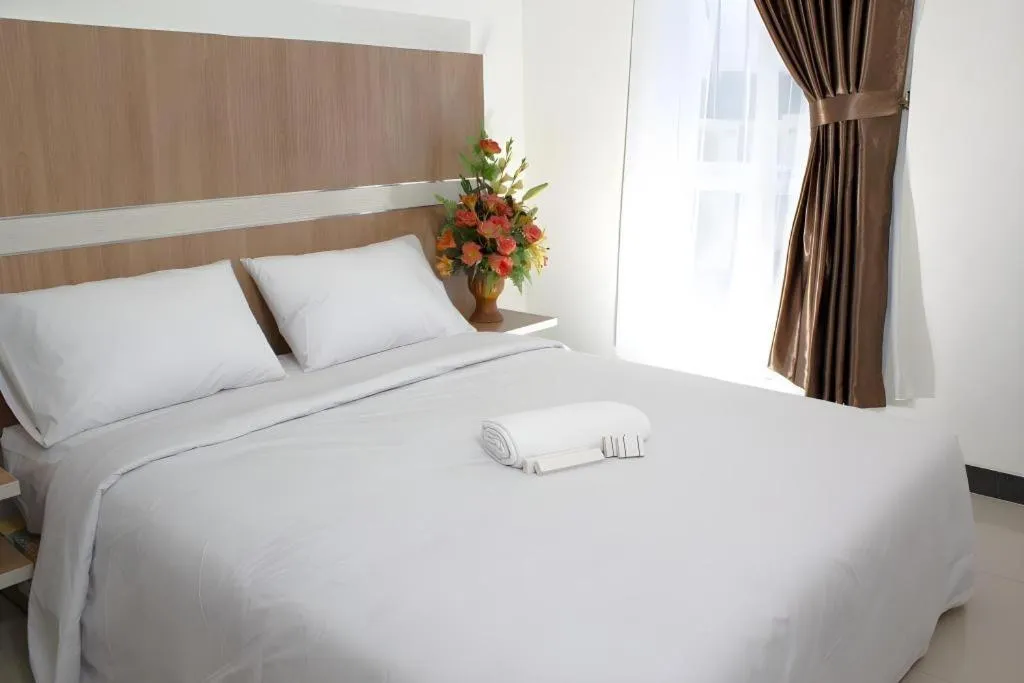 Bed in Sakura Manado