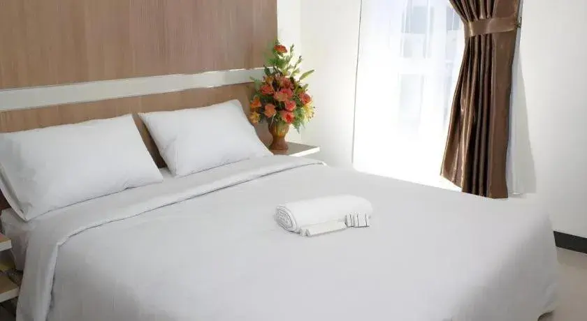 Bed in Sakura Manado Bed in Sakura Manado