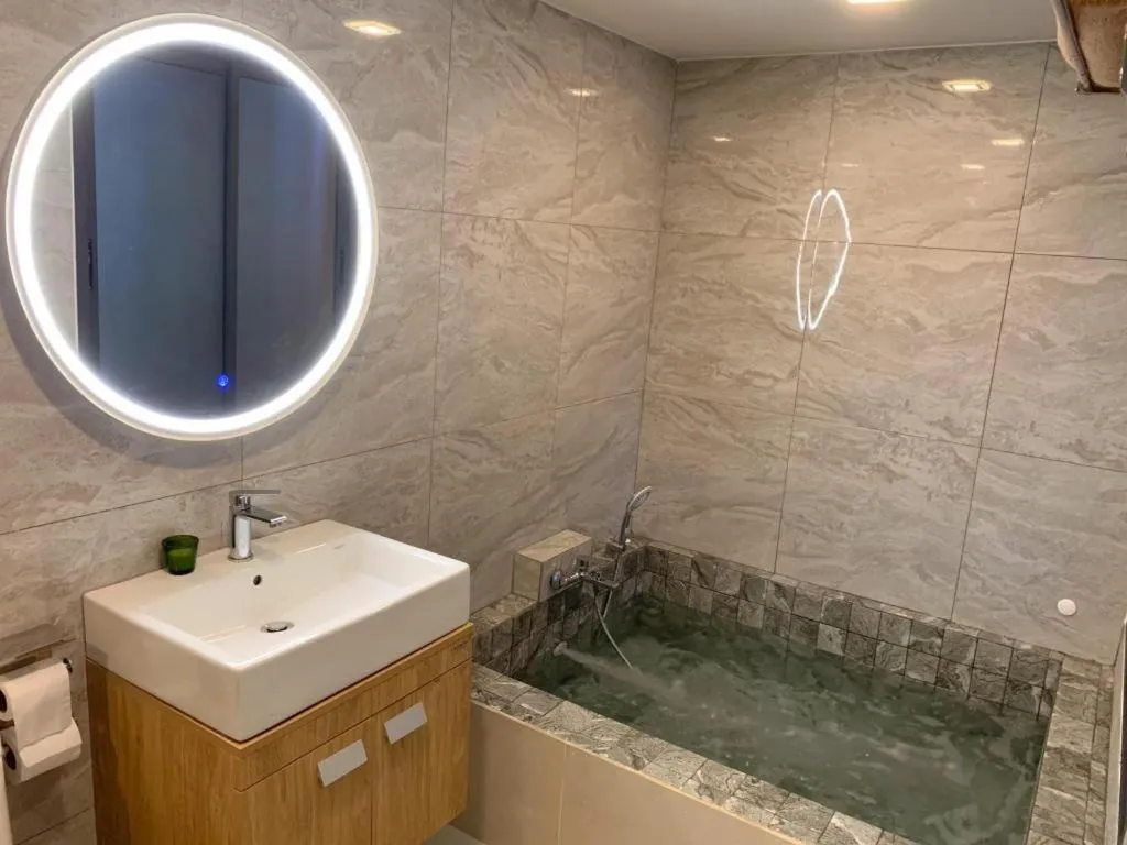 Eco Cozy Beachfront Resort Chaam