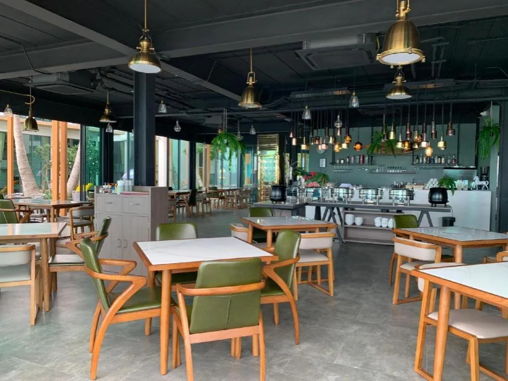 Eco Cozy Beachfront Resort Chaam