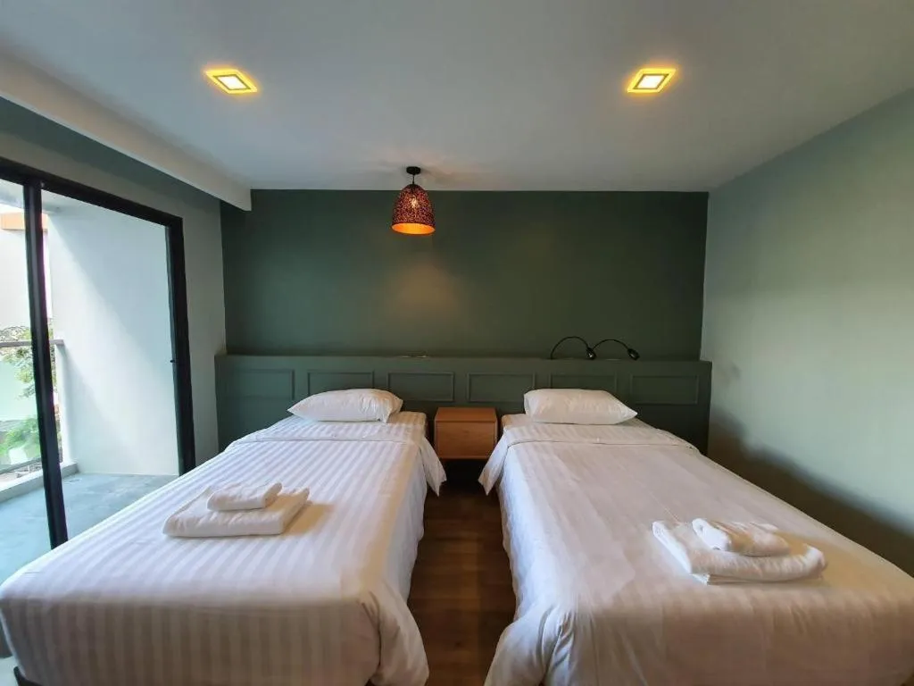 Bed in Eco Cozy Beachfront Resort Chaam