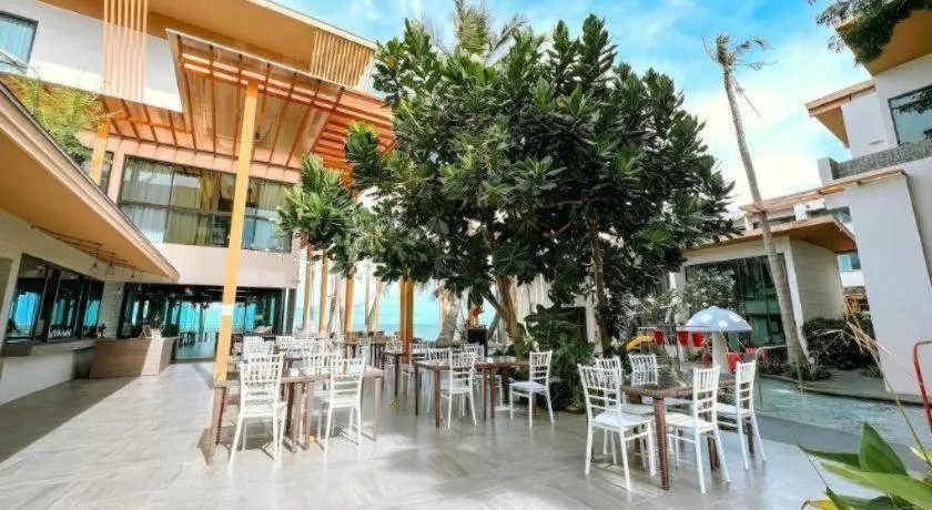 Eco Cozy Beachfront Resort Chaam